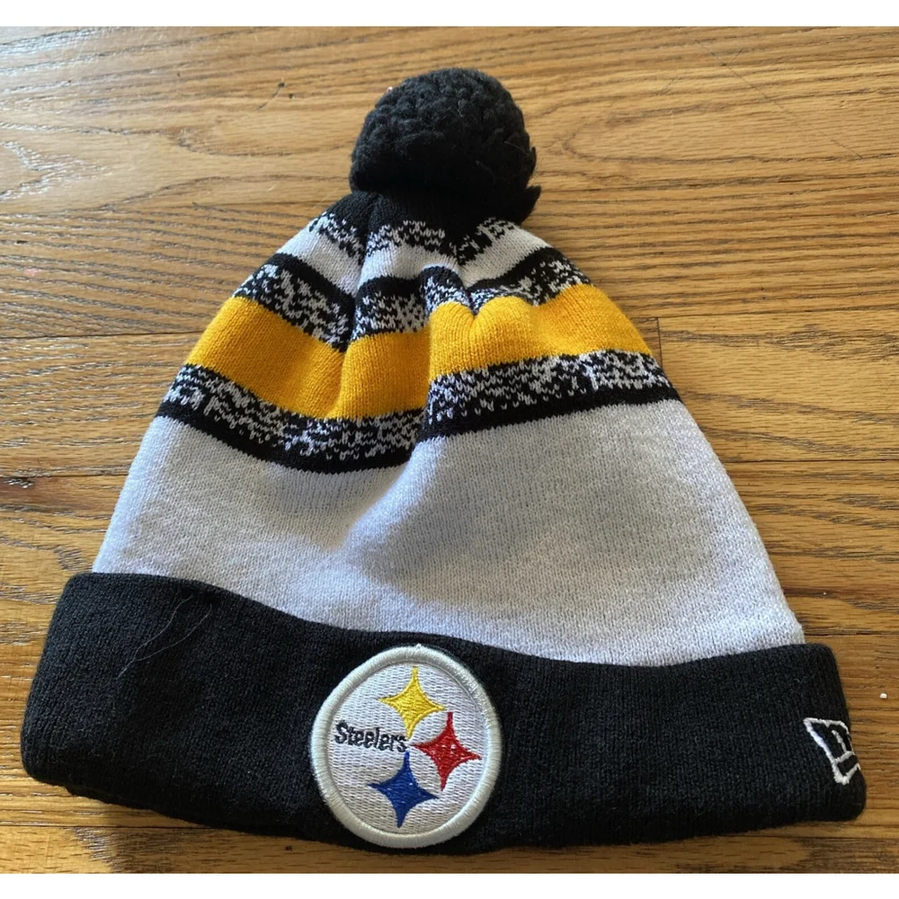 Pittsburgh Steelers NewEra Cuff Knit Hat with Pom OSFM